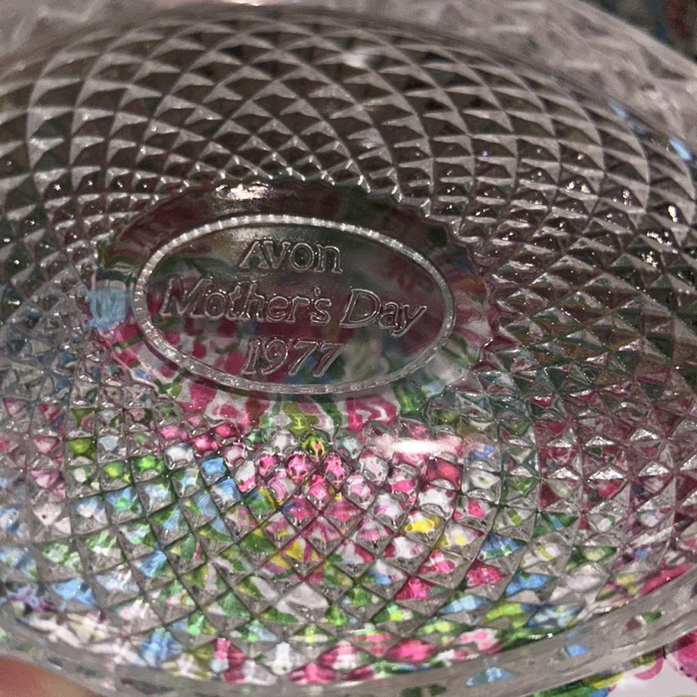 Fostoria glass Egg Soap dish Mothers Day 1977 by Avon. - Picture 8 of 8